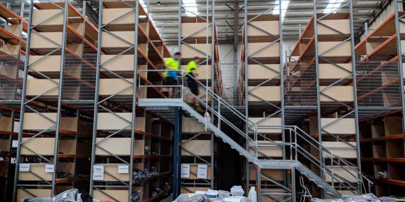 Mezzanine Floor for Stock Picking